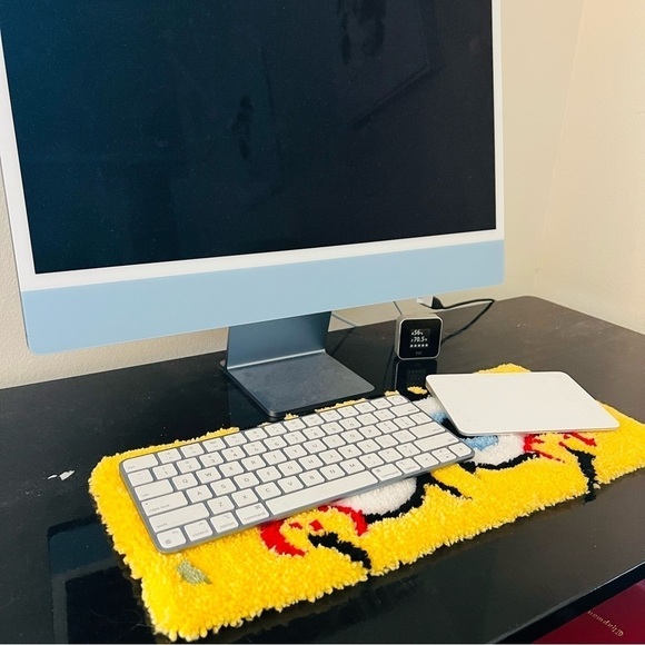 CUSTOM Tufted Keyboard Rug Spongebob Squarepants Size 19" by 7.5" - Picture 3 of 6